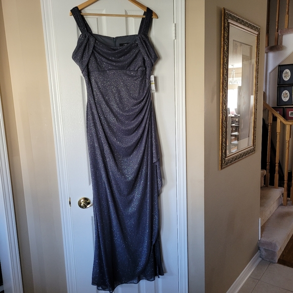 Ladies Long dress size 14 - Picture 6 of 6